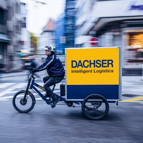 DACHSER Lastenrad für emissionsarme Stadtlogistik
