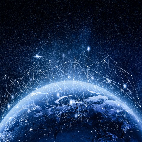 Digital vernetzte Erde mit globalem Netzwerk